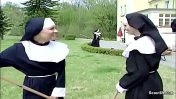 Horny nun is secretly deflowered by the craftsman