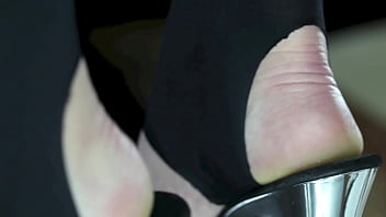 Eat Your Mistress Feet, Foot Fetish Extreme