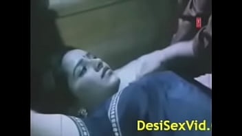 Indian Bhabhi Hot Suhagraat Video Prima volta