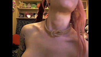 babe sofi mora flashing boobs on live webcam