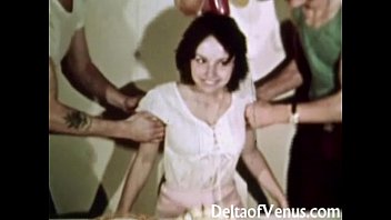 Vintage Erotica 1970er Jahre - haarige Muschi Mädchen hat Sex - Happy Fuckday
