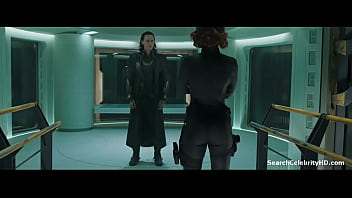 Scarlett Johansson dans The Avengers 2013