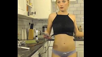 Blondie on Cam in Kitchen - combocams.com
