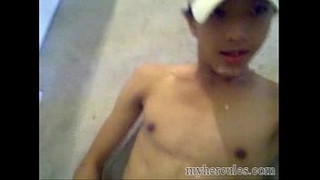 Amateur Asian Boy Jerking Off and Self Cum on His Face - Myhercules.com