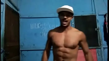 Vinicius Gomes 23 years old Brazilian/SP - Praia Grande Moreno Pauzudo