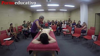 Classe nº1 de massage anal érotique