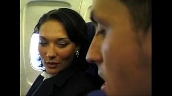 飛行機の中でのセックス（privatecams.pe.hu）