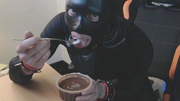 cum eating slave