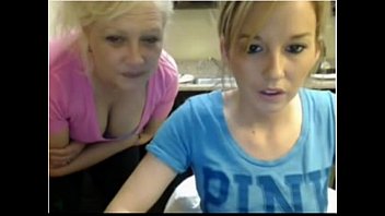 step MOTHER AND SHOW TITS ON CAM - instagramcamgirl.com