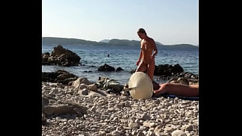 Plage nudiste en Croatie