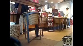Starbucks on webcam - 660cams.com