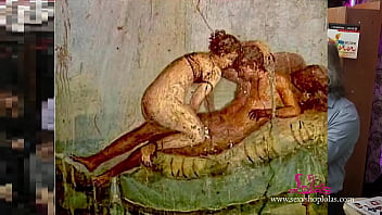 Lolas érotisme sexy dans la Rome antique