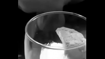 Rihannagp ест мороженое со спермой