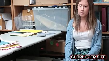 Teenager Brooke Bliss Sucking Cop Penis On Spycam