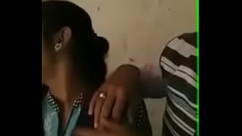 indische Bhabhi küssen Sex