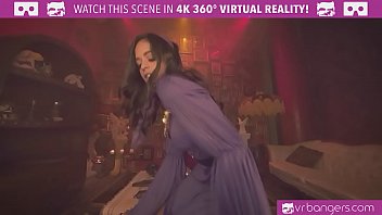 VR Bangers Young Gypsy get her pussy hard fuck by a big horny dick VR Porn