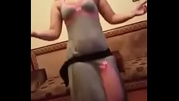 Hot Teen ass dancing arabic ass twerking