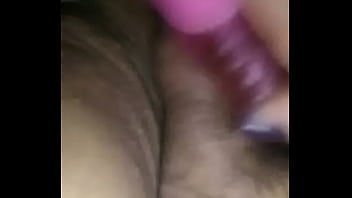 Seximexi bbw Latina pleasuring her pussy with a pink dildo and squirt