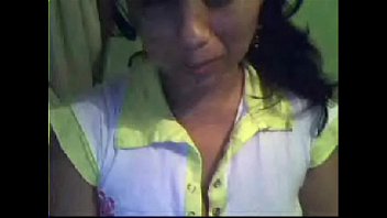 Frustrated Colombian masturbates on her msn webcam