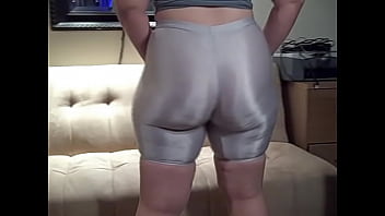 Phat Ass in pantaloncini di spandex bianchi Big Booty PAWG