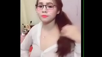 Hotgirl Uplive Vietnam livestream
