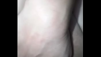 sticking my finger in the pussy