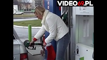 Polish porn - Adventure with a hostess from a gas station