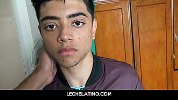 Latino Junge zum ersten Mal Dick Saugen