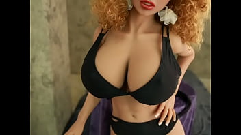 Musclé Gros Seins Ebony Sex Doll
