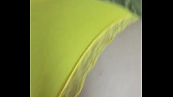 Esposa follando en panties amarillos
