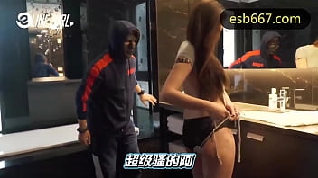 Beautiful women are strong enough, sexy and rich, sexy and bad, especially the buttocks, they are very tempting to men, ESBALL- "E Lai Girl Has a Way" fifth episode Yingying, sexy college