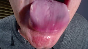 Drooling dripping tongue for you