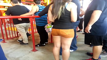 Thick ass in orange