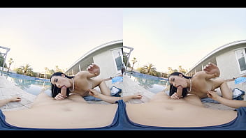 VRConk Sweet pinup wifey sucking cock by the pool VR Porn