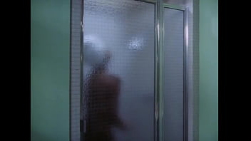 Kolchak The Night Stalker: Sexy Ebony Shower Girl - Different Quality (Forwards & Backwards) HD