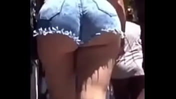 Mature beautiful nalgotas in denim shorts shoved in the ass