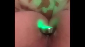 Butt plug masturbation!