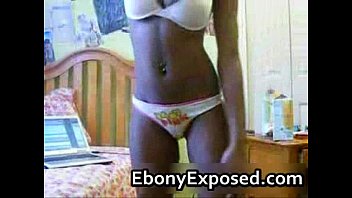 Webcam ebony chick shows all the goods