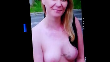 Cuming en la foto desnuda falsa de mi ex maestra