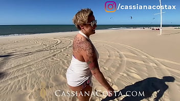 Cassiana Costa a fan and her husband filmed everything