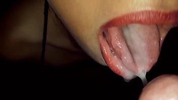 compilation of cumshots in the mouth of my Susy mocho semen a lot of milk