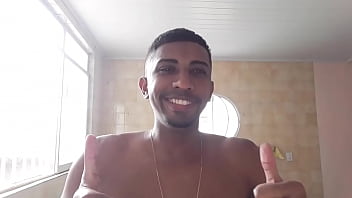 IN RIO DE JANEIRO PORN ACTOR SHOWING LITTLE OF HIS DAY