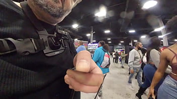 Amateur ebony convention attendee gives me body tour at EXXXotica NJ 2021