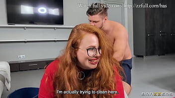 Yola Has Sneaky Cleaning Sex / Brazzers / download full from https://zzfull.com/has