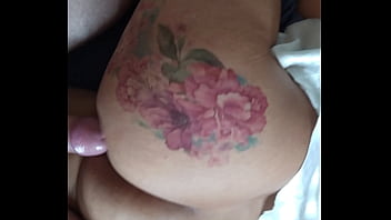 Fucking tattooed rabuda sister-in-law fucking hard mature black woman