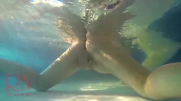 Underwater pussy show. Mermaid fingering masturbation 1
