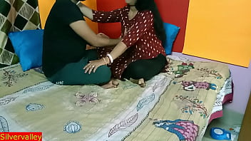 Geheime Sexbeziehung mit Freunden, heiße Mutter! Hindi-Amateursex mit klarem Ton