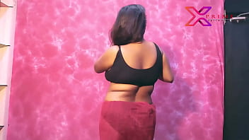 Hot XXX indisches süßes Mädchen mit dickem Arsch