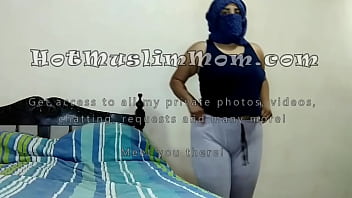 Chubby Muslim Arab Egypt Muslim In Hijab Masturbates Juicy Squirting Pussy And Squirts Everywhere On Webcam PORN HIJAB