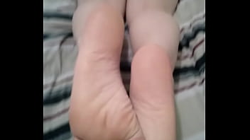Sexy pale white feet...Feet lovers only